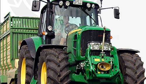 Maschinenvermittlung: Traktor John Deere